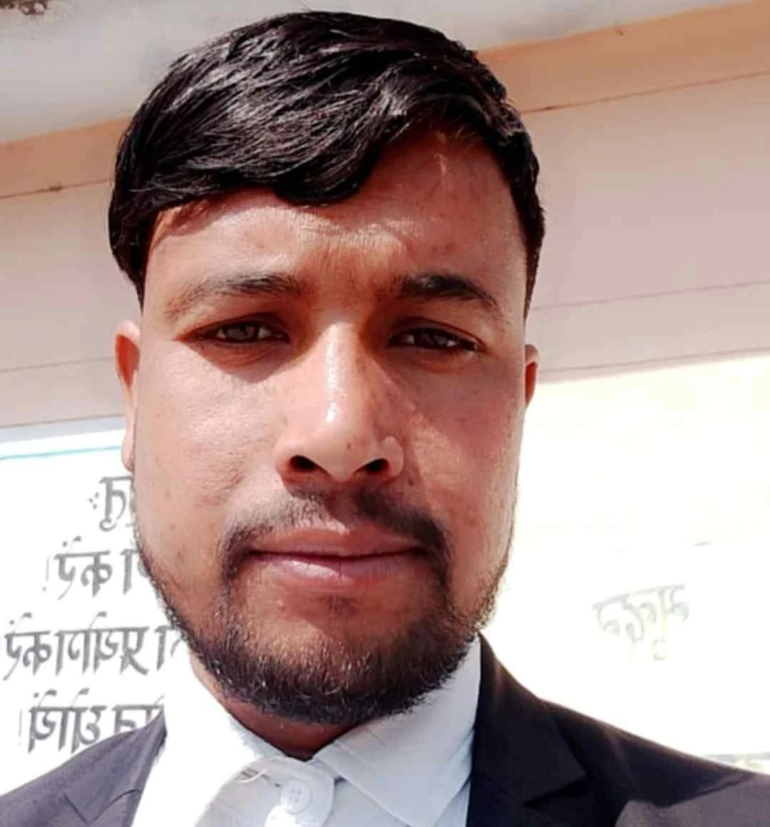 लोहाघाट:युवाओं को शराब की नई दुकानें नहीं शिक्षा और रोजगार की है जरूरत: एडवोकेट लोकमान अधिकारी